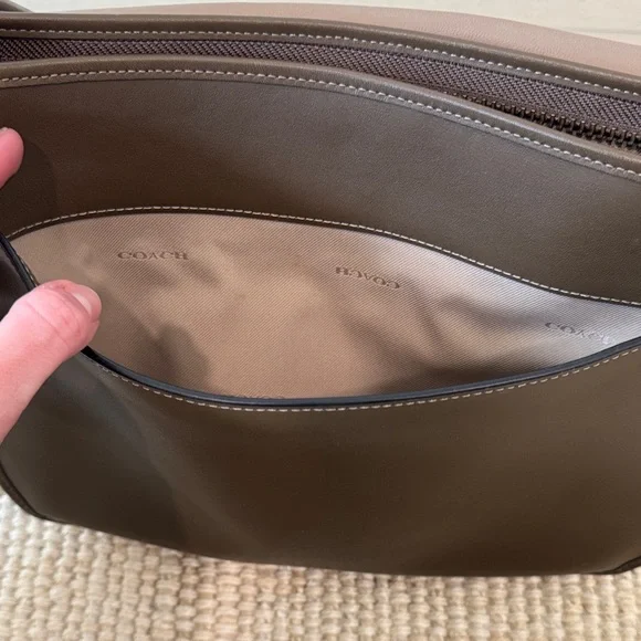 Coach Brown Crossbody/messenger Bag - Picture 7 of 12